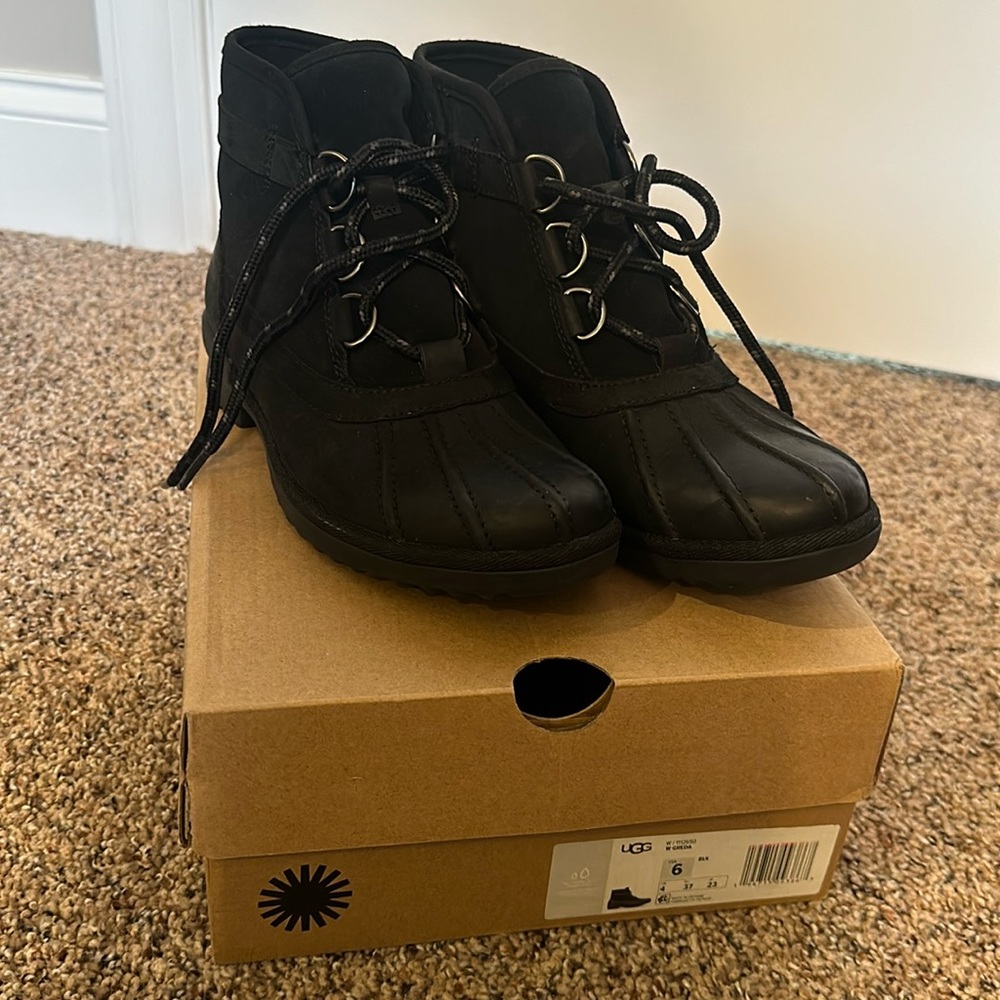 Ugg Greda boots